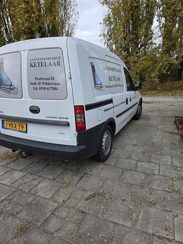 Occasion Opel Combo Business 75 PK (55 kW) 2010 Wit MPV