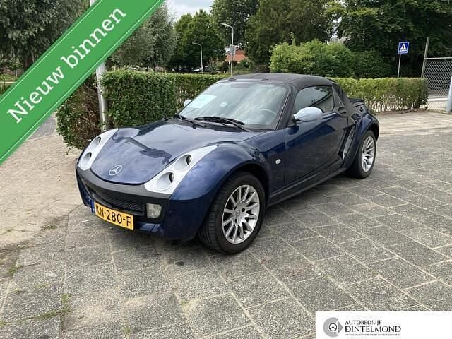 Zwart Gebruikt 2004 Smart Roadster Cabriolet | € 2.950 (Super prijs) - Afbeelding 1/4