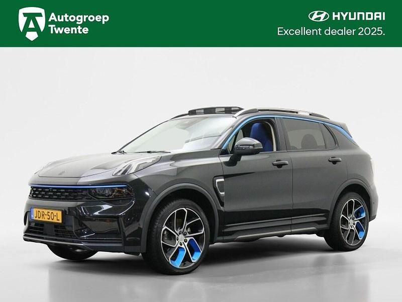 Zwart Gebruikt 2022 Lynk & Co 01 SUV | € 23.750 (Eerlijke prijs) - Afbeelding 1/4