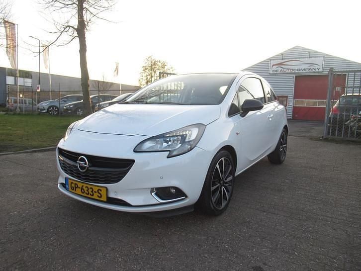 Occasion Opel Corsa Color Edition 90 PK (66 kW) 2015 Wit Hatchback