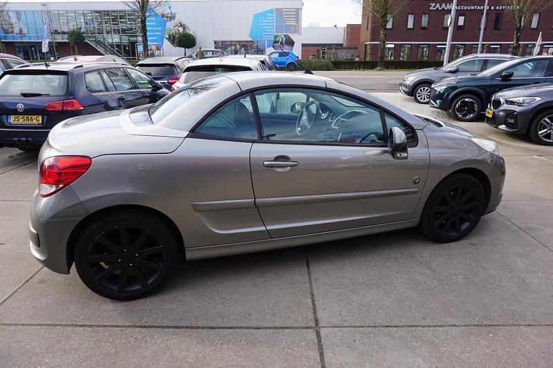 Occasion Peugeot 207 Roland Garros 120 PK (88 kW) 2010 Grijs Cabriolet
