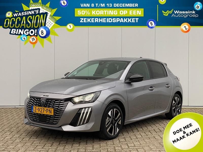 Grijs Gebruikt 2024 Peugeot 208 Allure Hatchback | € 23.335 (Eerlijke prijs) - Afbeelding 1/4