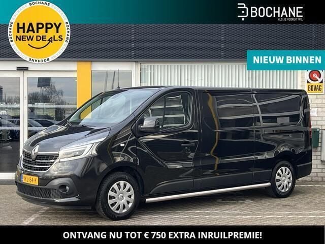 Zwart Gebruikt 2021 Renault Trafic Luxe Van | € 17.900 (Goede deal) - Afbeelding 1/4