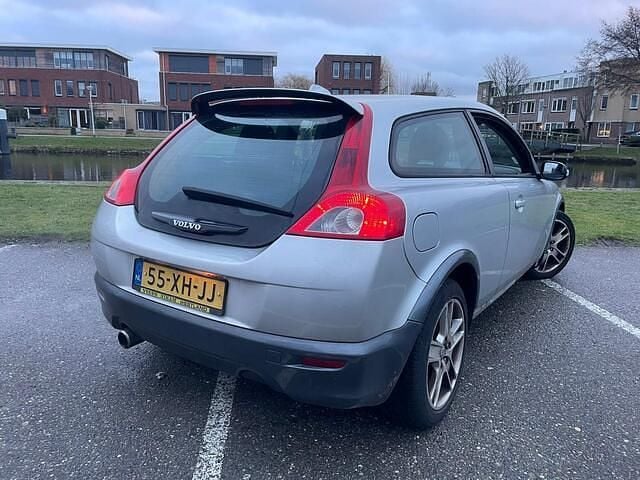Occasion Volvo C30 Kinetic 125 PK (91 kW) 2007 Grijs Hatchback