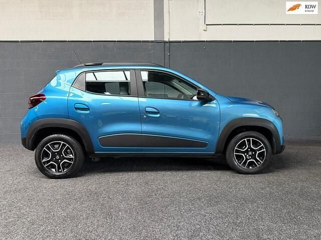 Blauw Occasion 2022 Dacia Spring Comfort Plus Hatchback | € 9.450 (Goede deal) - Afbeelding 1/4