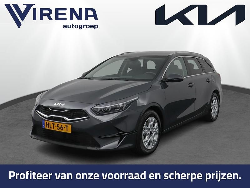 Grijs Gebruikt 2025 Kia Ceed Hatchback | € 33.950 (Iets duurder) - Afbeelding 1/3
