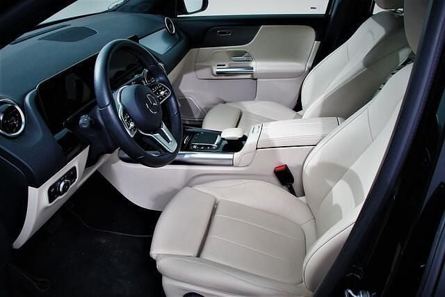 Occasion Mercedes GLA200 Progressive 163 PK (119 kW) 2021 Zwart SUV