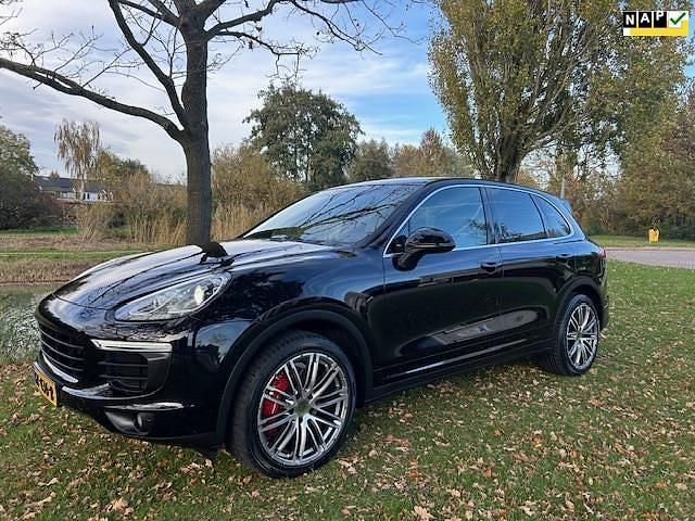 Zwart Gebruikt 2015 Porsche Cayenne SUV | € 34.950 (Eerlijke prijs) - Afbeelding 1/4