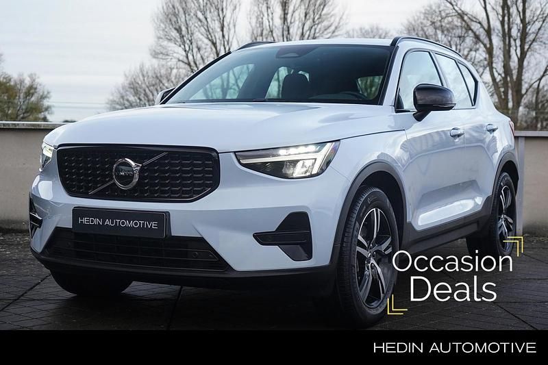 Blauw Occasion 2025 Volvo XC40 Plus SUV | € 44.995 (Iets duurder) - Afbeelding 1/4