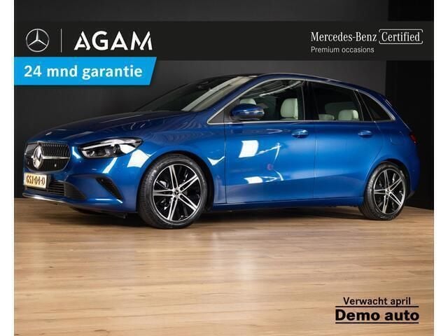 Blauw Gebruikt 2024 Mercedes B180 Luxury MPV | € 43.450 (Eerlijke prijs) - Afbeelding 1/4