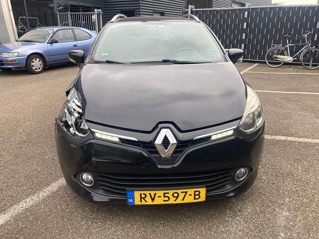 Zwart Gebruikt 2016 Renault Clio GrandTour Dynamique Stationwagen | € 3.150 (Goede deal) - Afbeelding 1/4