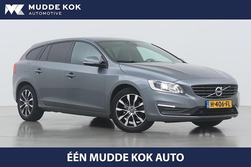 Grijs Occasion 2018 Volvo V60 Stationwagen | € 15.900 (Super prijs) - Afbeelding 1/4