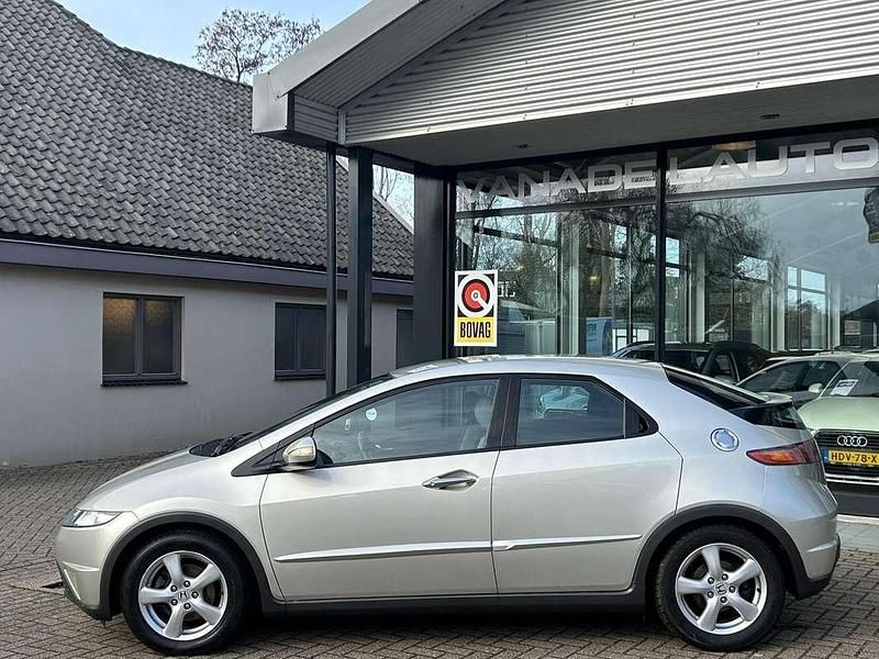 Occasion Honda Civic Sport 83 PK (61 kW) 2008 Beige Hatchback