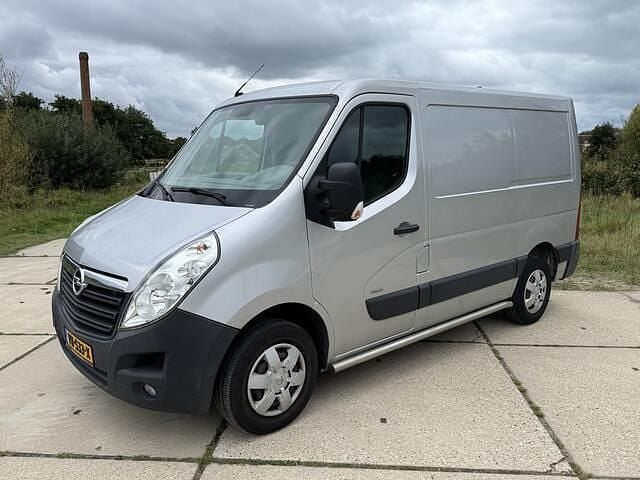 Grijs (metallic) Gebruikt 2014 Opel Movano Van | € 6.950 (Goede deal) - Afbeelding 1/4