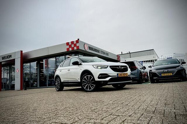 Wit Occasion 2021 Opel Grandland X Ultimate SUV | € 22.785 (Eerlijke prijs) - Afbeelding 1/3