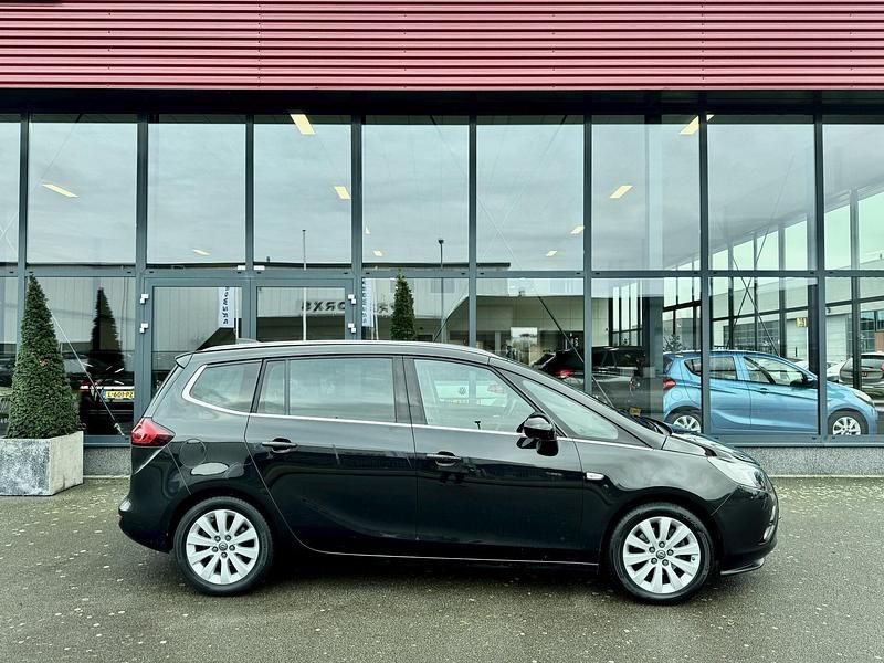 Occasion Opel Zafira Cosmo 142 PK (104 kW) 2016 Zwart MPV