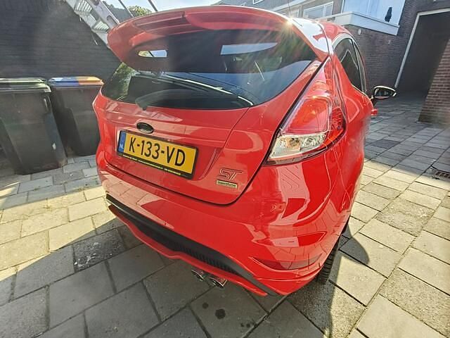 Occasion Ford Fiesta ST 182 PK (133 kW) 2014 Rood Hatchback
