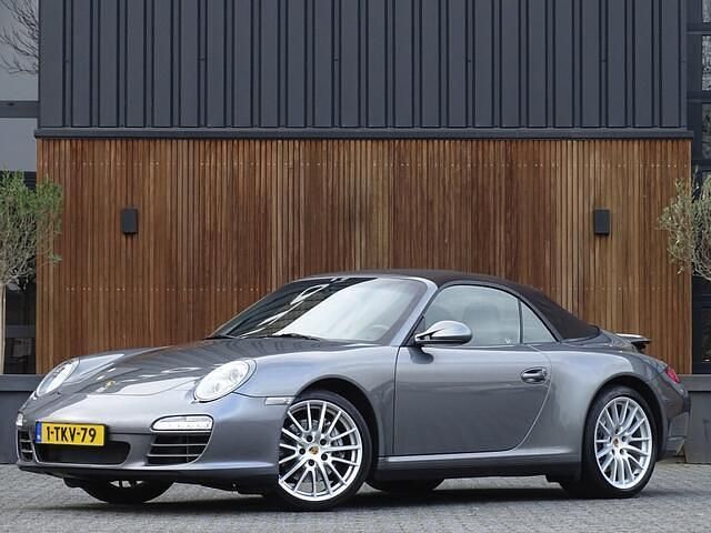 Grijs Occasion 2009 Porsche 911 Carrera 4 Cabriolet Cabriolet | € 59.995 - Afbeelding 1/4