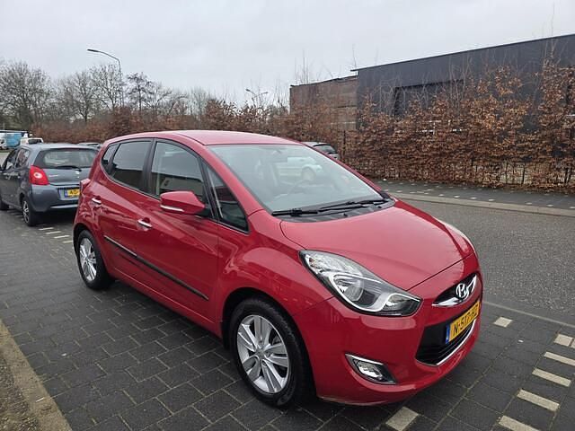 Occasion Hyundai ix20 125 PK (91 kW) 2012 Rood Hatchback