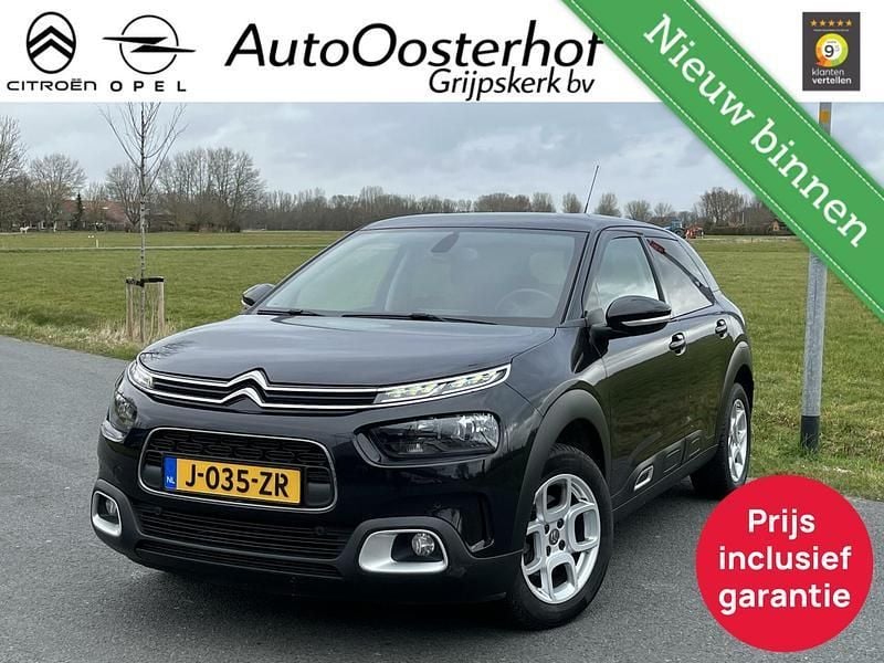 Zwart Gebruikt 2020 Citroën C4 Cactus Shine Hatchback | € 15.950 (Iets duurder) - Afbeelding 1/4