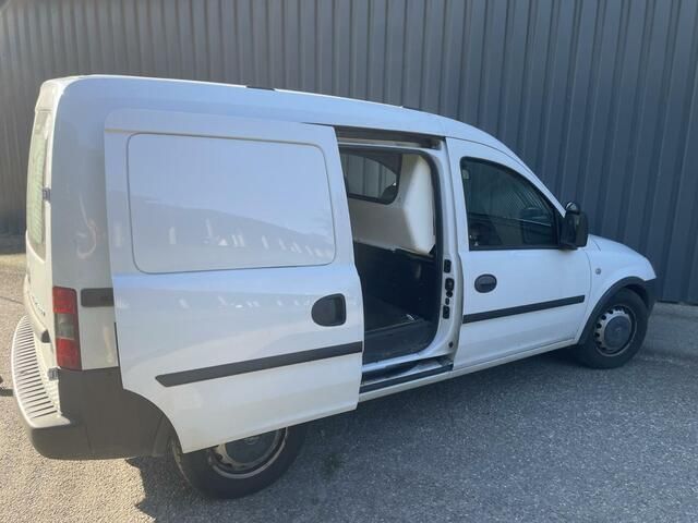 Occasion Opel Combo 75 PK (55 kW) 2011 Wit MPV