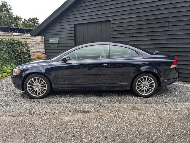 Blauw Gebruikt 2006 Volvo C70 Summum Cabriolet | € 6.750 (Eerlijke prijs) - Afbeelding 1/4