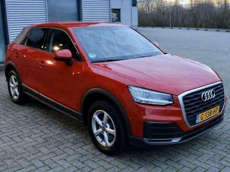 Rood Gebruikt 2017 Audi Q2 SUV | € 14.199 (Super prijs) - Afbeelding 1/4