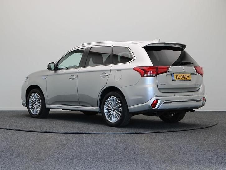 Occasion Mitsubishi Outlander Instyle 135 PK (99 kW) 2019 Grijs SUV