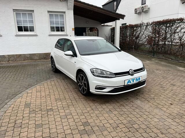 Wit Gebruikt 2019 VW Golf VII Join Sedan | € 21.900 (Eerlijke prijs) - Afbeelding 1/4