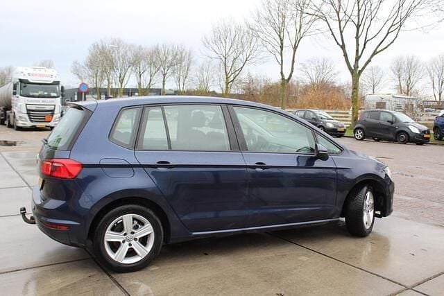 Occasion VW Golf Sportsvan Highline 110 PK (80 kW) 2014 Blauw MPV