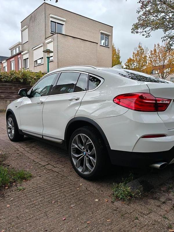 Gebruikt 2015 BMW X4 SUV | € 19.999 (Eerlijke prijs) - Afbeelding 1/4