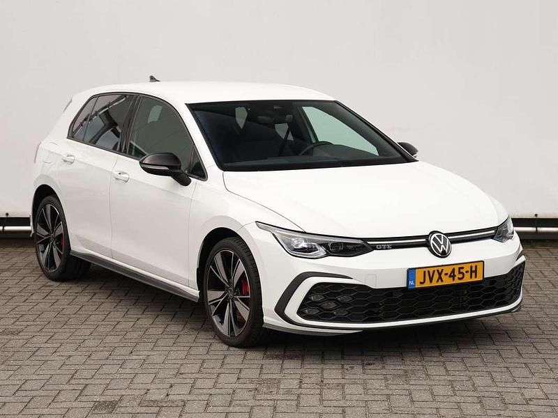 Occasion VW Golf VIII GTE 245 PK (180 kW) 2021 Wit Hatchback