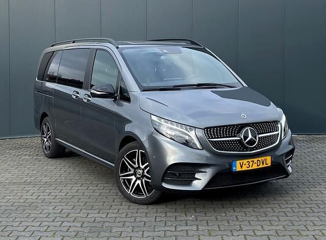 Occasion Mercedes V250 AMG 190 PK (139 kW) 2023 Grijs MPV