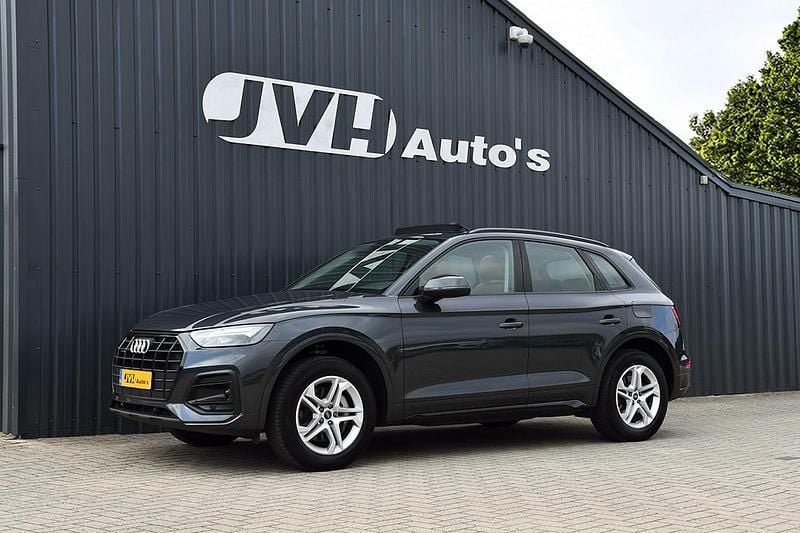 Grijs Gebruikt 2021 Audi Q5 Exclusive SUV | € 34.750 (Goede deal) - Afbeelding 1/4