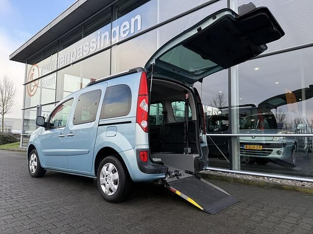Occasion Renault Kangoo Expression 107 PK (78 kW) 2011 Blauw (metallic) MPV