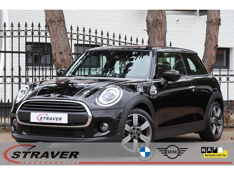 Zwart Occasion 2020 Mini ONE Hatchback | € 19.950 (Iets duurder) - Afbeelding 1/4