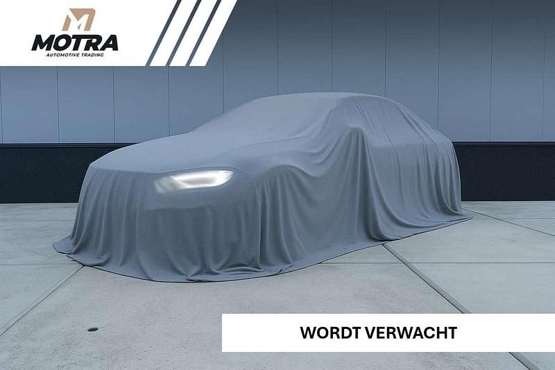 Grijs Gebruikt 2018 Ford Focus ST-Line Stationwagen | € 11.945 (Eerlijke prijs) - Afbeelding 1/1