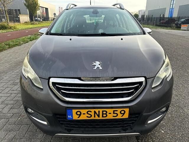 Grijs Gebruikt 2013 Peugeot 2008 Allure SUV | € 5.445 (Eerlijke prijs) - Afbeelding 1/4