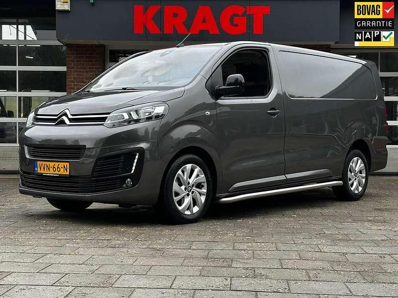 Grijs Gebruikt 2023 Citroën Jumpy MPV | € 17.950 (Goede deal) - Afbeelding 1/4