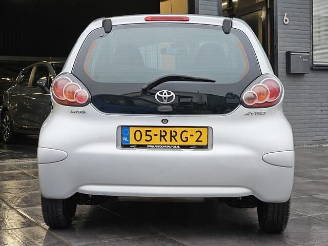 Occasion Toyota Aygo Cool 68 PK (50 kW) 2011 Grijs Hatchback