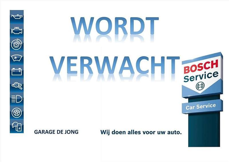 Grijs (metallic) Occasion 2018 Citroën C4 Cactus Business Class Hatchback | € 13.450 (Eerlijke prijs) - Afbeelding 1/4