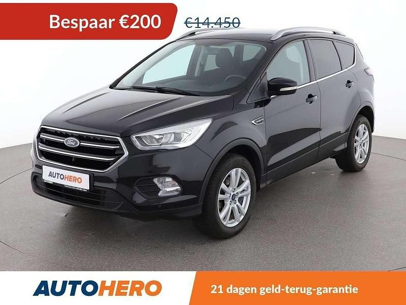 Zwart Gebruikt 2018 Ford Kuga Cool & Connect SUV | € 14.449 (Goede deal) - Afbeelding 1/3