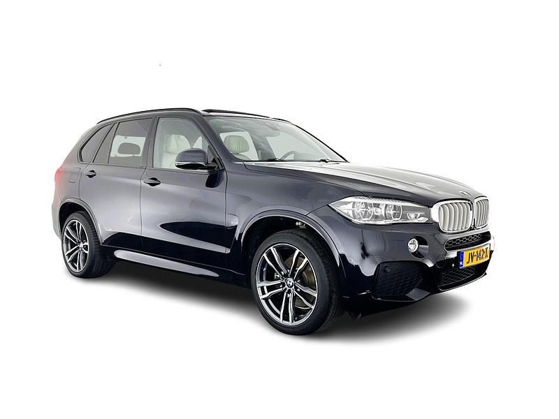 Zwart Occasion 2016 BMW X5 Executive SUV | € 16.445 - Afbeelding 1/4