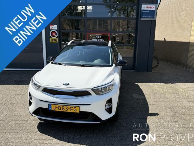 Wit Gebruikt 2020 Kia Stonic SUV | € 15.950 (Eerlijke prijs) - Afbeelding 1/4