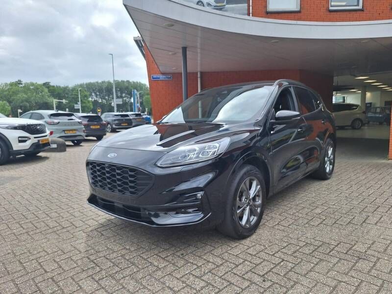 Zwart Gebruikt 2023 Ford Kuga ST-Line X SUV | € 32.445 (Duur) - Afbeelding 1/4