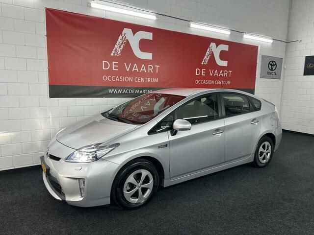 Grijs Gebruikt 2013 Toyota Prius Executive Hatchback | € 10.999 (Iets duurder) - Afbeelding 1/4