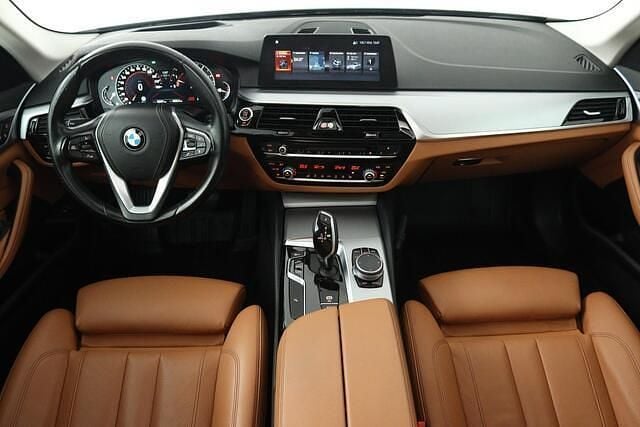 Occasion BMW 520 Executive 184 PK (135 kW) 2018 Grijs Stationwagen
