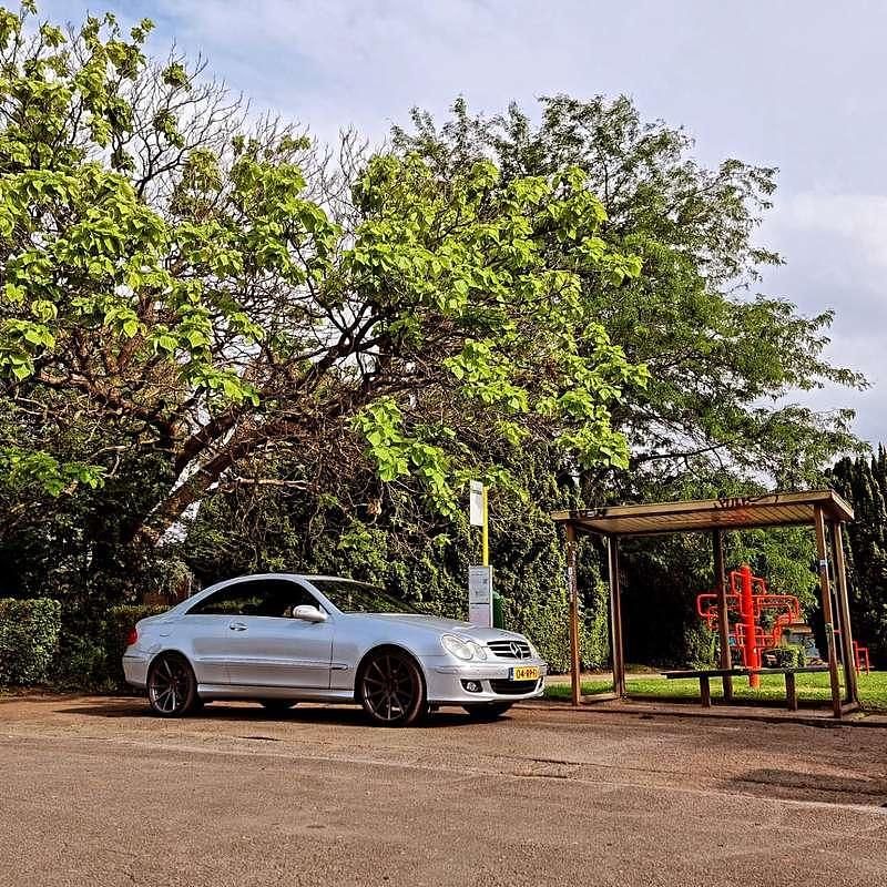 Occasion Mercedes CLK200 Avantgarde 163 PK (119 kW) 2005 Zilver Coupé