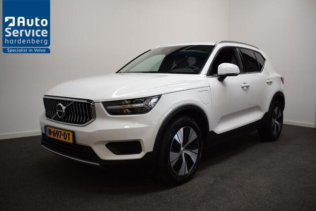 Wit Gebruikt 2021 Volvo XC40 SUV | € 26.650 (Goede deal) - Afbeelding 1/4