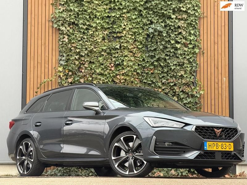 Occasion Cupra Leon 150 PK (110 kW) 2021 Grijs Stationwagen